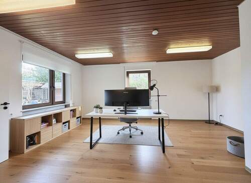 Zimmer Anbau EG mit KI möbliert - 