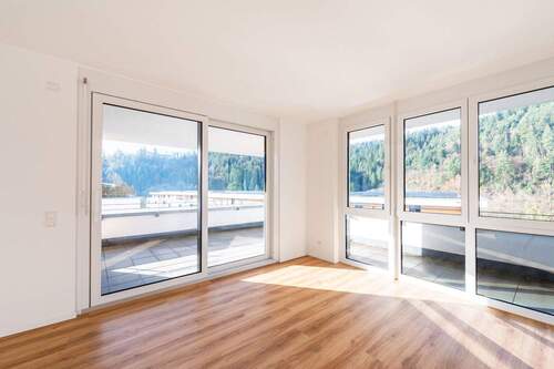 Wohn-/Esszimmer - 2 Zimmer Etagenwohnung zum Kaufen in Gernsbach