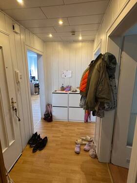 Flurbereich - Etagenwohnung mit 52,00 m&sup2; in Kassel zum Kaufen