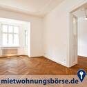 Wohnzimmer - AIGNER - Sanierter 5-Zimmer-Altbautraum - Mitten im Lehel