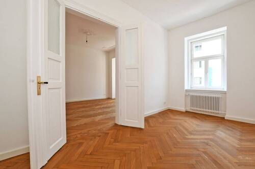 Kinderzimmer - Etagenwohnung mit 148,40 m&sup2; in München zur Miete
