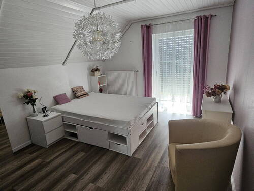 Zimmer II - 