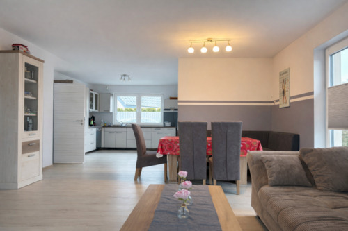 Blick vom Wohnbereich - 6 Zimmer Einfamilienhaus zum Kaufen in Langenberg