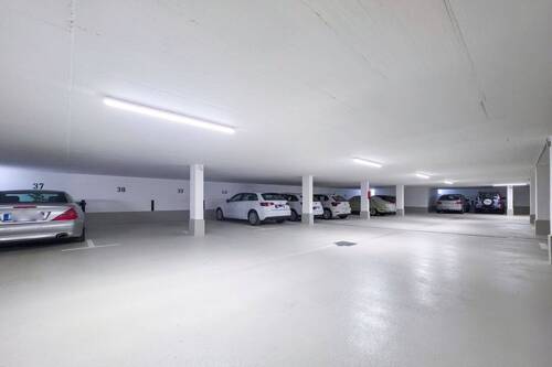 Tiefgarage - 