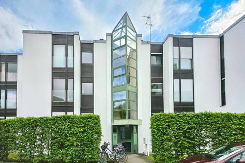 Aussenansicht - 3 Zimmer Etagenwohnung zum Kaufen in Eichenau
