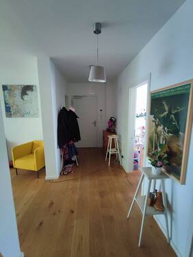 1778860775558.jpg - möblierte große 3-Zimmer-Neubauwohnung mit grossem Balkon