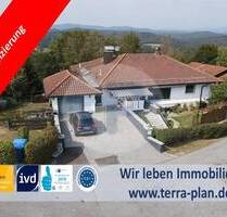 BUNGALOW MIT EINLIEGERWOHNUNG IN HÖHEN AUSSICHTSLAGE - Fürstenstein