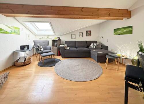 Individuell nutzbares Zimmer (DG) - 