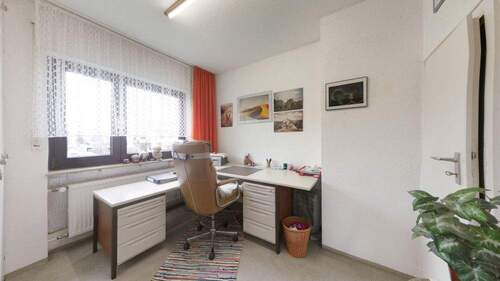 Arbeitszimmer - 