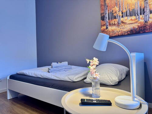 ROOM2 - 
