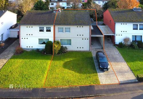 Haus Außenansicht - 5 Zimmer Einfamilienhaus zum Kaufen in Köln - Lövenich