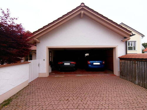 Doppelgarage - 7 Zimmer Einfamilienhaus in Ingolstadt