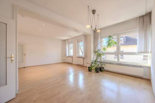 Wohnung: 1. Obergeschoss - 