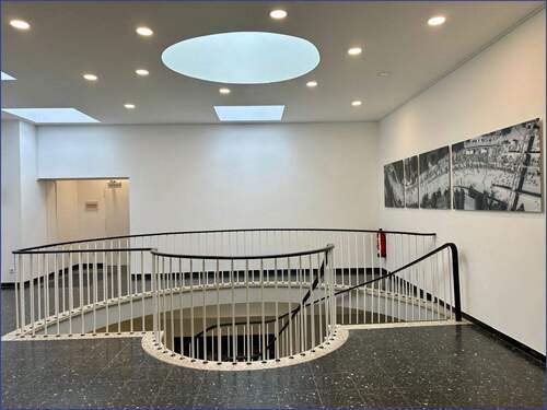 Eingangsbereich oben - Büro mit 29,00 m&sup2; in Essen / Kettwig zur Miete