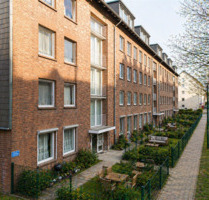 Erdgeschosswohnung mit Loggia und Potenzial zur Gartennutzung - Neuss Barbaraviertel