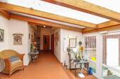 Eingangsbereich - 7 Zimmer Einfamilienhaus in Neukirchen