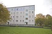 Ansicht vorn - 2 Zimmer Etagenwohnung zur Miete in Halle (Saale)