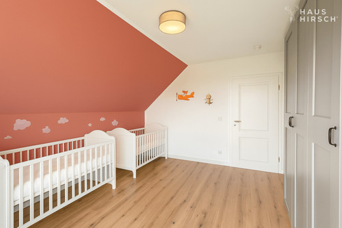 Kinderzimmer/ Homeoffice - 