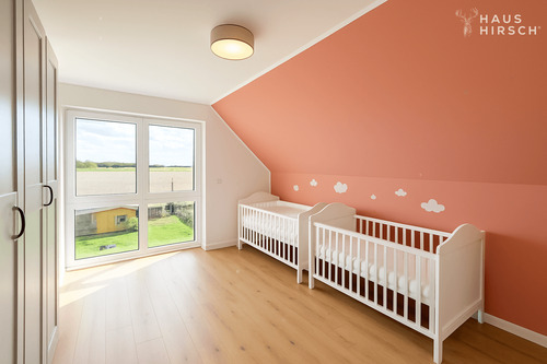 Kinderzimmer/ Homeoffice - 