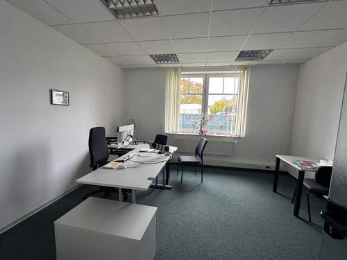 weiteres Büro - 