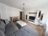 Wohnzimmer.jpg - 2 Zimmer Etagenwohnung zur Miete in Nürnberg