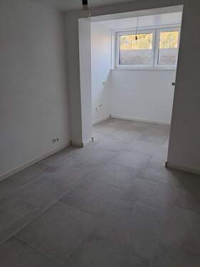 Raum mit Option für Küche KG - 