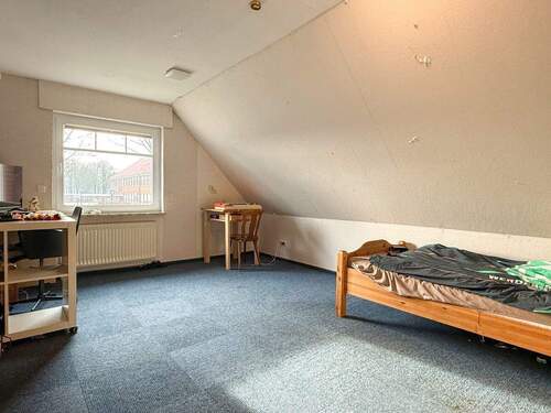 Zimmer 4 Obergeschoss - 