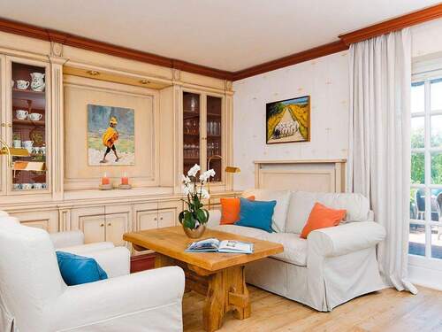 Sitzgruppe im Wohnraum - 4 Zimmer Etagenwohnung in Kampen (Sylt)