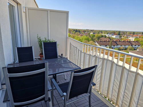 Balkon mit Weitblick - Etagenwohnung mit 91,70 m&sup2; in Germering zum Kaufen
