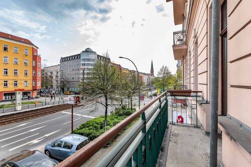 Balkon - 4 Zimmer Etagenwohnung in Berlin