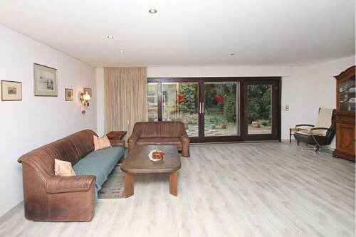 Wohnzimmer - Einfamilienhaus mit 127,30 m&sup2; in Freinsheim zum Kaufen