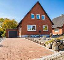 Familienhaus auf tollem Grundstück - Osterrönfeld