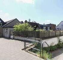 Traumlage direkt am Rhein: Sanierungsbedürftiges Einfamilienhaus mit Garten - Köln Niehl