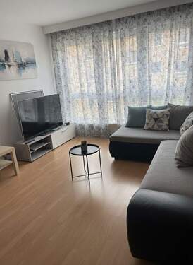 Wohnzimmer - 3 Zimmer Etagenwohnung in Nürnberg