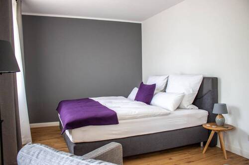 Whg EG Haus links Schlafzimmer - 