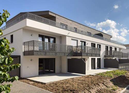 Gebäudeansicht / Oktober 2025 - 3 Zimmer Etagenwohnung in Güglingen