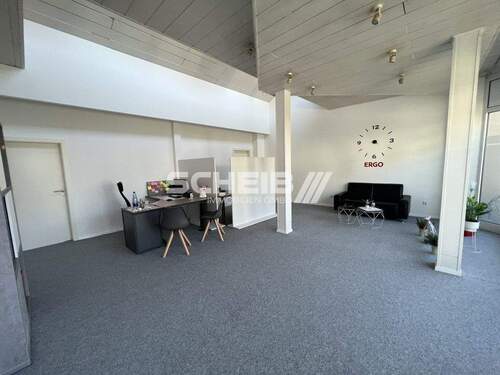helles, freundliches Büro - ***Fläche für Fahrschule, Versicherungsbüro, etc.***