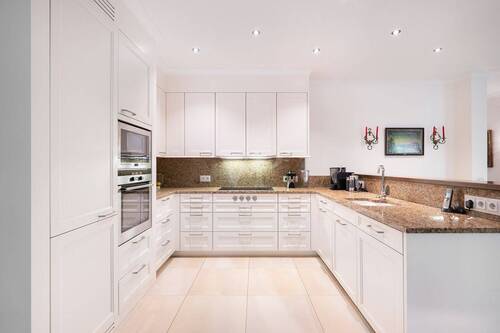 Offene Küche - 3 Zimmer Etagenwohnung in München