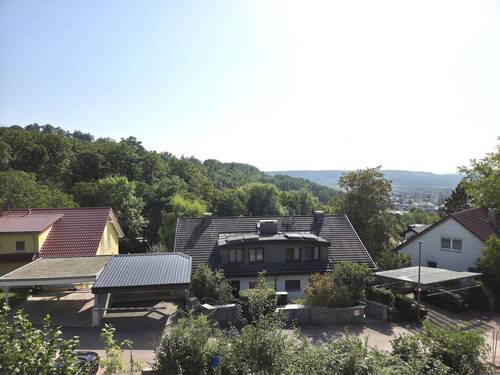 Bild 3 - 6 Zimmer Doppelhaushälfte in Leonberg