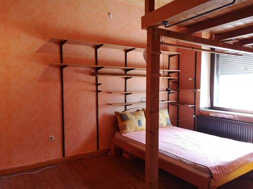 Schlafzimmer 1.OG.jpg - Reihenmittelhaus mit 100,00 m² in Jüchen zum Kaufen