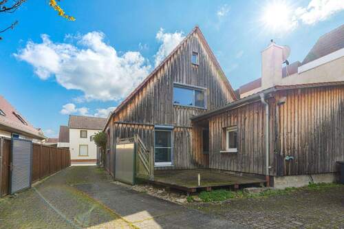 3-Familienhaus - 7 Zimmer Büro zum Kaufen in Stutensee / Friedrichstal