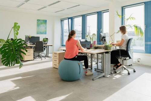 Fix-Desk - Fix-Desk: Kreatives Coworking in Ehrenfeld, flexibel und gemeinschaftlich