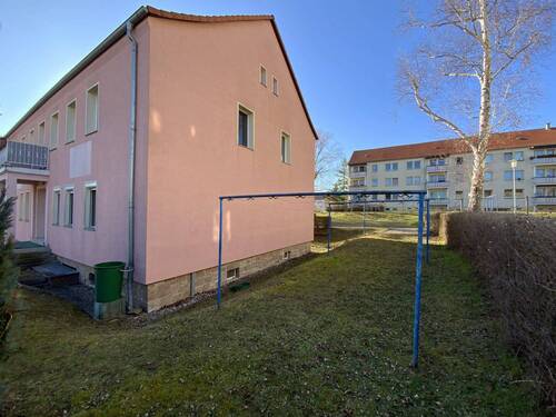 Seitenansicht - Etagenwohnung mit 60,00 m&sup2; in Roßleben-Wiehe zum Kaufen