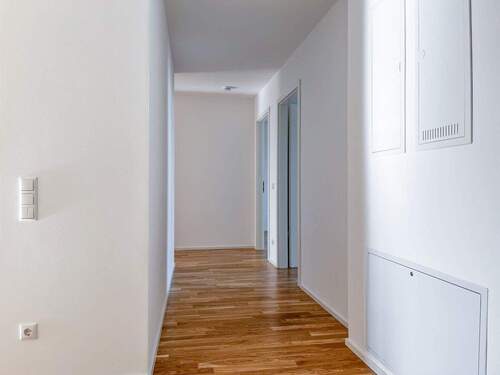 Eingangsbereich der Eigentumswohnung WE079 - 4 Zimmer Etagenwohnung zum Kaufen in Düsseldorf