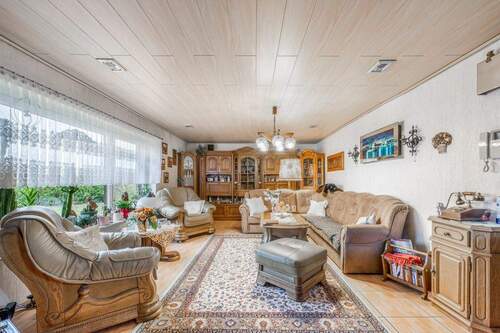 Wohnzimmer - Einfamilienhaus mit 140,00 m&sup2; in Lüchow zum Kaufen