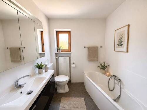 Bad - 4 Zimmer Reihenmittelhaus in Rosenheim