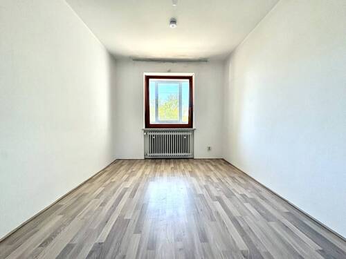 Zimmer 2 - 
