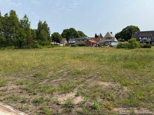 ca. 1.390 m² Grundstück - Bungalow mit 100,00 m² in Schneverdingen zum Kaufen