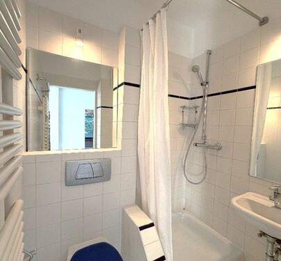 Gäste-Duschbad - 