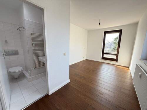 Schlafzimmer mit... - 